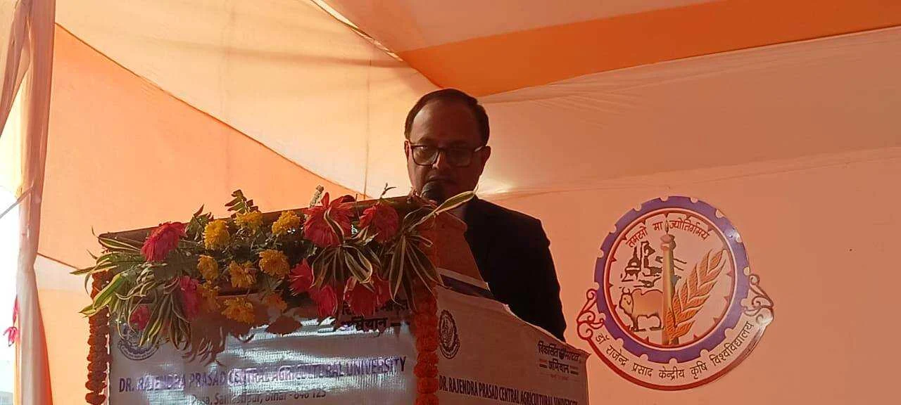 समस्तीपुर: पूसा विवि में पूर्व छात्रों और वर्तमान छात्रों का संगम, कुलपति बोले- 52वें से 14वें रैंक पर पहुंचा विश्वविद्यालय 6