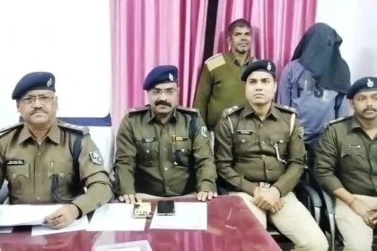 समस्तीपुर: कोचिंग छात्रा गुड़िया हत्याकांड का खुलासा, बड़ी बहन के प्रेमी ने ही मारी थी गोली, असम से गिरफ्तार 12