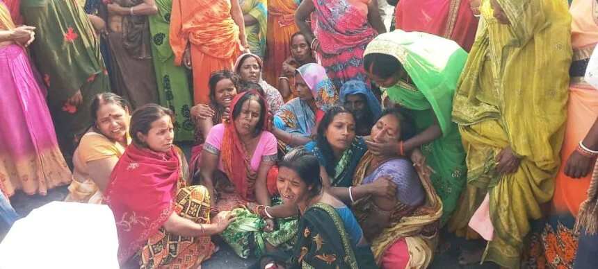 बछवाड़ा के फतेहा बहियार में हाई टेंशन तार की चपेट में आने से एक मजदूर की दर्दनाक मौत 1