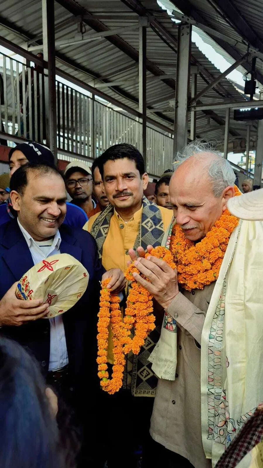 समस्तीपुर जंक्शन पर OBC रेलवे इम्प्लॉइज़ एसोसिएशन के पदाधिकारियों का स्वागत; कर्मचारियों की पदोन्नति और आउटसोर्सिंग पर चर्चा 2