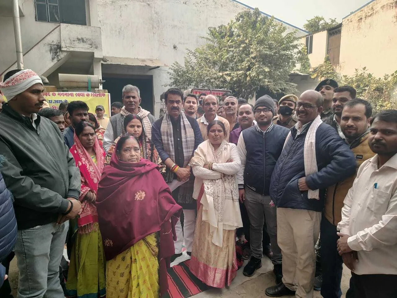 नप बीहट क्षेत्र में बेहतर विकास के साथ सुंदर व स्वच्छ बीहट का हो निर्माण - रजनीश कुमार 3