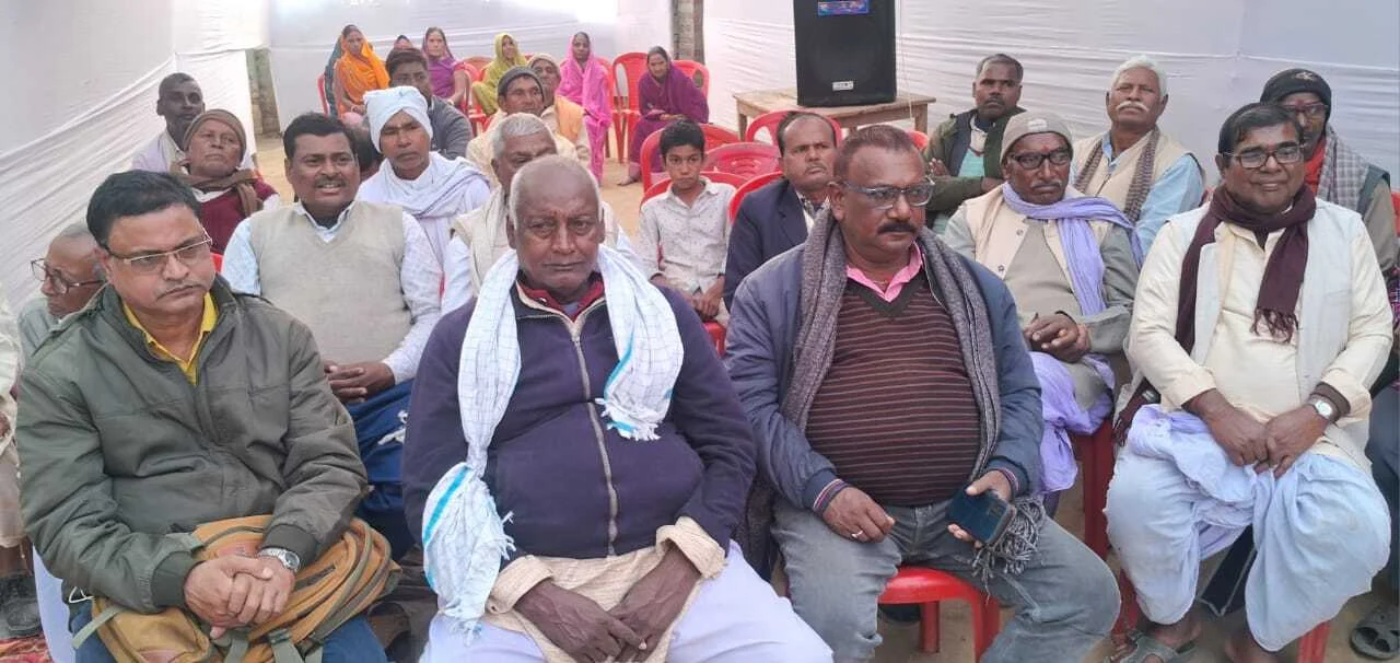 बछवाड़ा के दादुपुर पंचायत में कानू विकास संघ के तत्वाधान में श्रद्धांजलि सभा का आयोजन 3