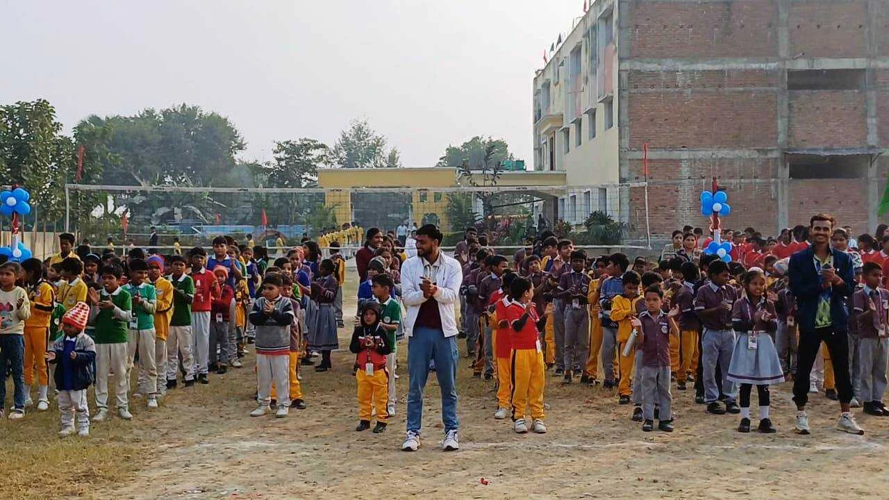 बछवाड़ा के संत जेवियर इंटरनेशनल स्कूल में एनुअल स्पोर्ट मीट 2025-26 प्रतियोगिता का आयोजन 6