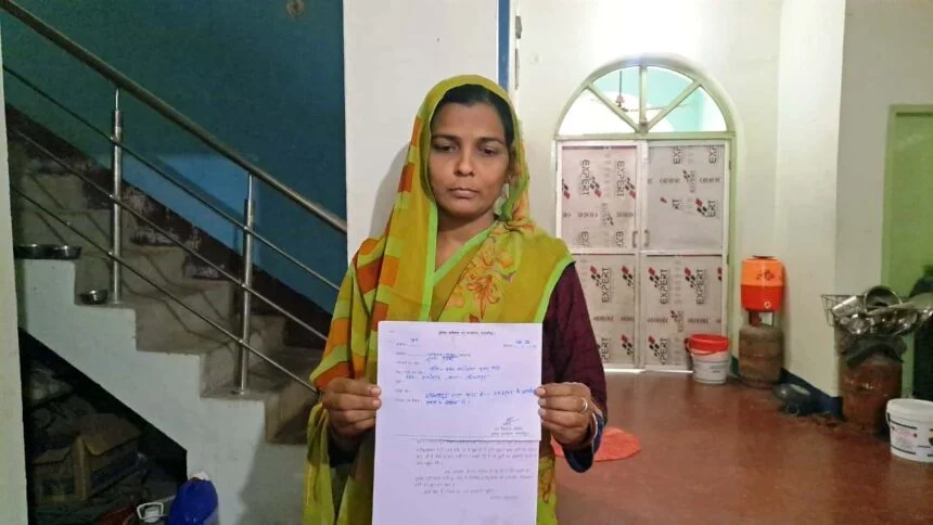 समस्तीपुर: उजियारपुर मुखिया हत्याकांड के मुख्य आरोपी ढाई माह बाद भी फरार, मृतक की पत्नी ने SP से लगाई न्याय की गुहार 1