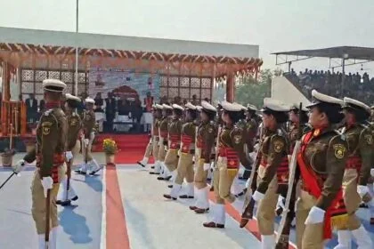 राजगीर पुलिस अकादमी: बिहार पुलिस को मिले 1218 नए 'जांबाज', सीएम नीतीश और डिप्टी सीएम ने ली परेड की सलामी 17