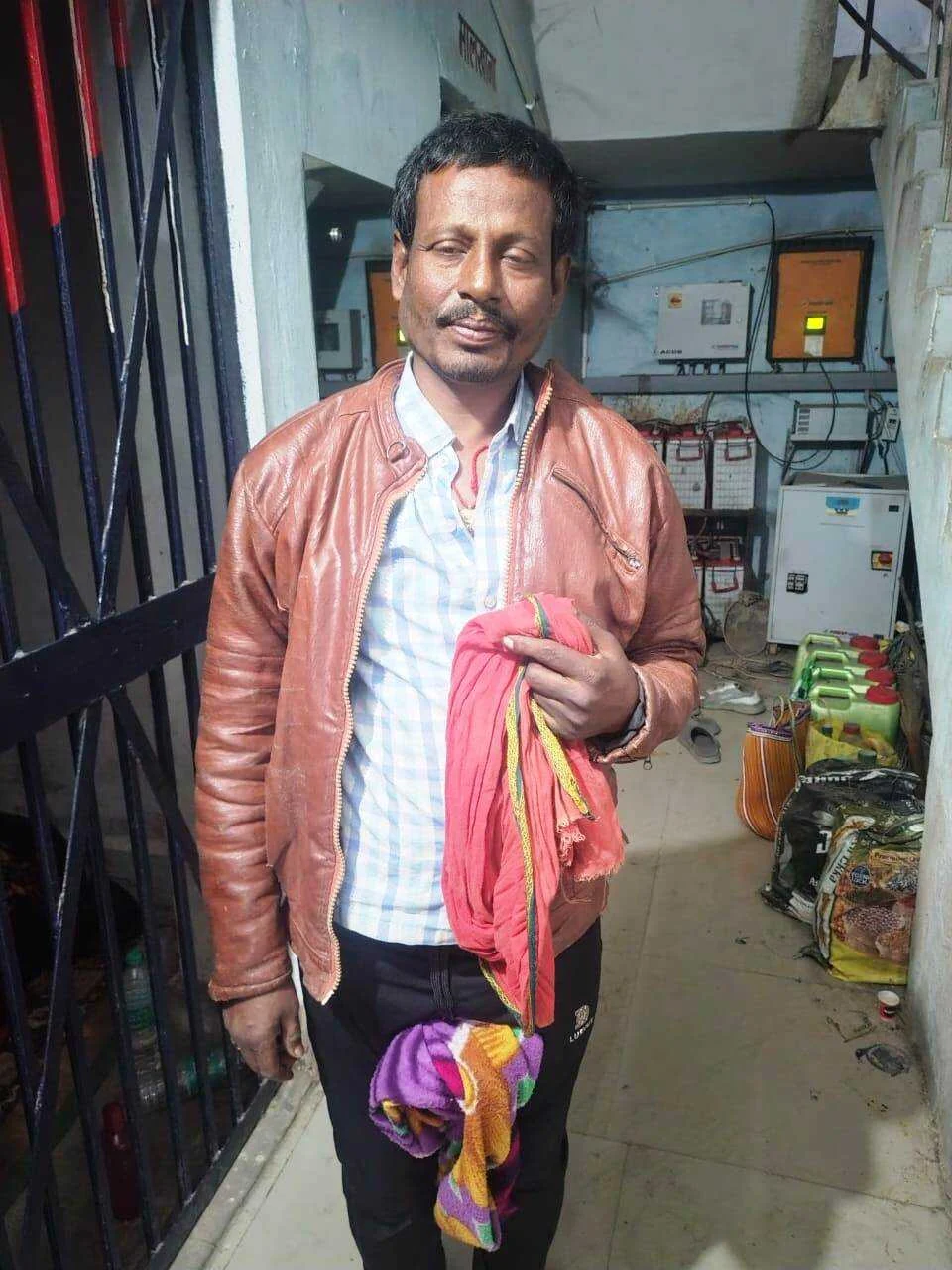 वीरपुर पुलिस ने 20 लीटर देशी शराब के साथ एक कारोबारी को किया गिरफ्तार, भेजा जेल 2