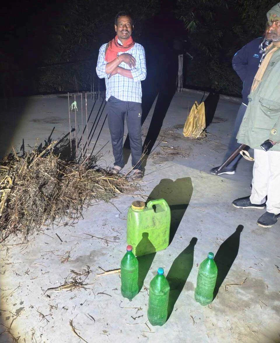 वीरपुर पुलिस ने 20 लीटर देशी शराब के साथ एक कारोबारी को किया गिरफ्तार, भेजा जेल 16