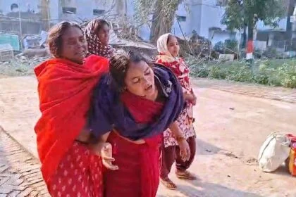 नालंदा: बच्चो के विवाद को लेकर एक किशोर को पीट-पीटकर किया अधमरा, इलाज के दौरान हुई मौत, महिला समेत पांच जख़्मी 51