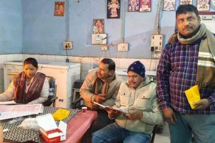 बरौनी में पल्स पोलियो अभियान का निरीक्षण, WHO की मेडिकल ऑफिसर ने जांची टीमों की मुस्तैदी 12