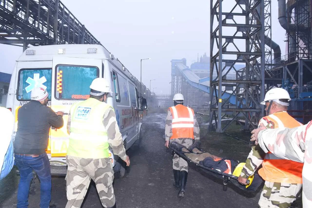 यथार्थपरक आपातकालीन स्थिति का सृजन कर त्वरित प्रतिक्रिया आपात परिस्थितियों में जान-माल की सुरक्षा सुनिश्चित करने में भी महत्वपूर्ण भूमिका निभाती हैं - प्रवीण कुमार 4