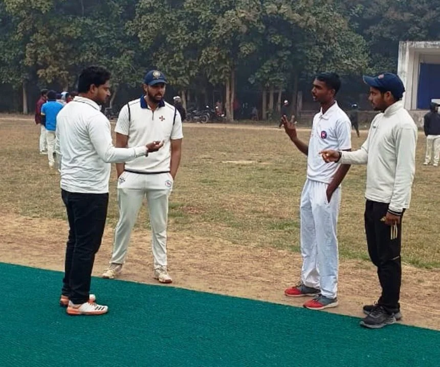 LNMU अंतर महाविद्यालय क्रिकेट: पीजी एथलेटिक्स का जलवा, रोसड़ा को हराकर अगले चरण में बनाई जगह 1