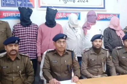 एसटीएफ और नालंदा पुलिस की संयुक्त कार्रवाई, रहुई थाना क्षेत्र के पितौजिया गांव मे छापेमारी कर एक देसी कट्टा एक देशी पिस्तौल चार जिंदा कारतूस एक मैगजीन व मोबाइल फोन किया बरामद, पांच आरोपी गिरफ्तार 28