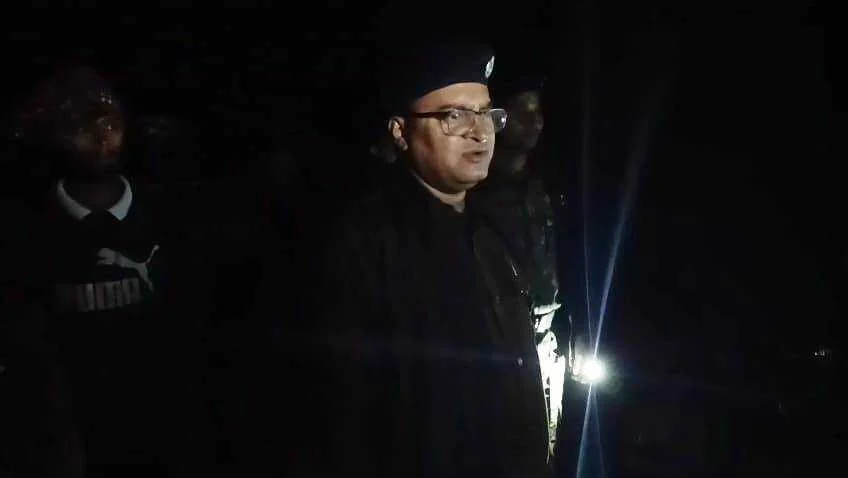 बेगूसराय में सनसनीखेज वारदात: मटिहानी में युवक की गला रेतकर निर्मम हत्या, सरसों के खेत में मिला शव 2