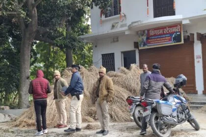 बेगूसराय के भगवानपुर में दिनदहाड़े लूट: हथियार के बल पर फाइनेंस कर्मी से 37 हजार छीने, नकाबपोश बदमाशों ने दिया वारदात को अंजाम 53