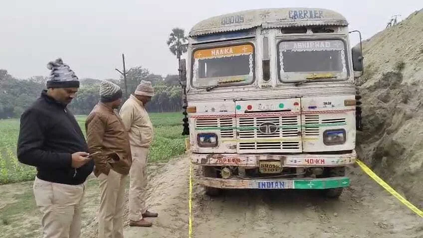 समस्तीपुर: निर्माणाधीन एक्सप्रेस-वे पर दर्दनाक हादसा, अपनी ही गाड़ी के पहिए के नीचे दबने से चालक की मौत 11