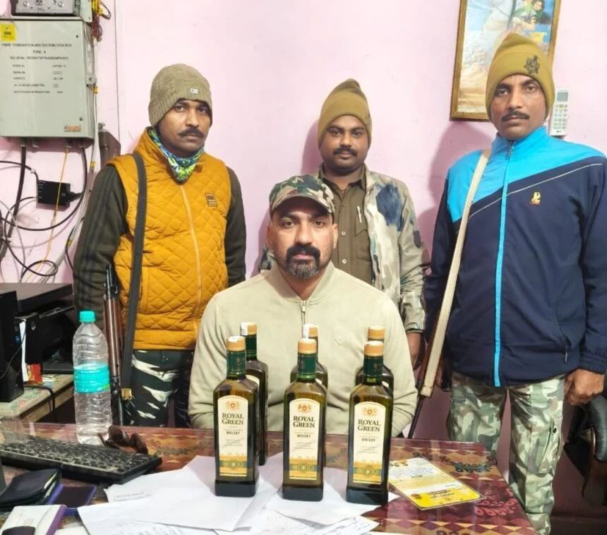 भगवानपुर पुलिस की कार्रवाई: संजात में सरसों के खेत से विदेशी शराब बरामद, कारोबारी फरार 1