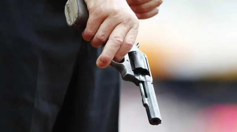 समस्तीपुर: खाकी को चुनौती, DIG के जाते ही बदमाशों ने खोला मोर्चा, मगरदही में अंधाधुंध फायरिंग से हड़कंप 8