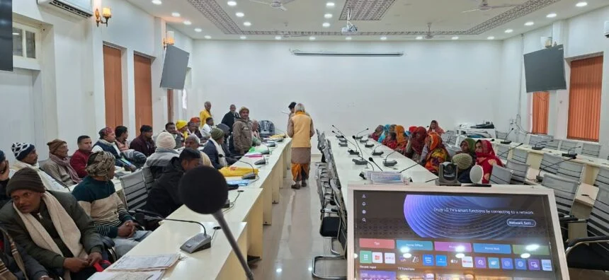 बेगूसराय: जिला भू-अर्जन पदाधिकारी ने सुनीं रैयतों की आपत्तियां, अभिलेखों की जांच के बाद त्वरित कार्रवाई के आदेश 1