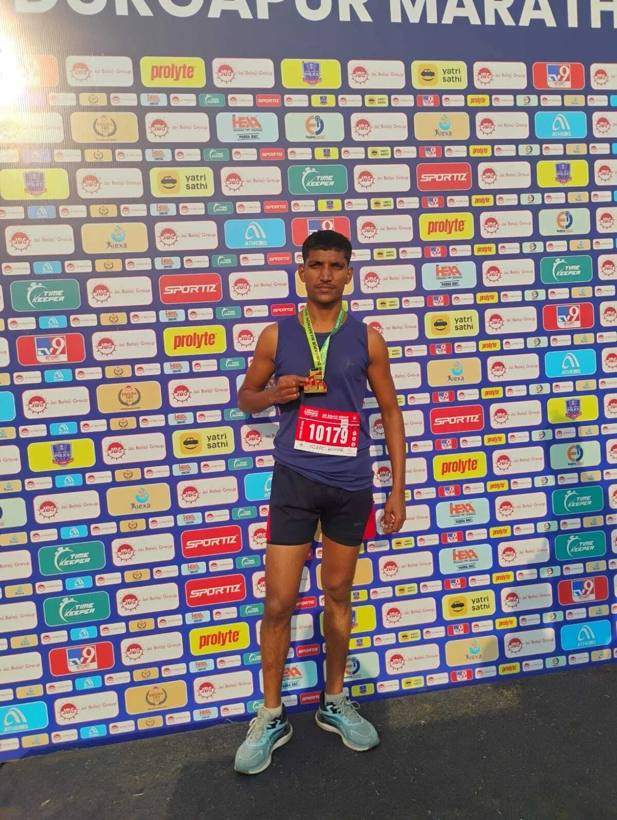 समस्तीपुर के लाल का अंतरराष्ट्रीय मंच पर जलवा, दुर्गापुर मैराथन में नीरज कुमार ने हासिल किया पांचवां स्थान 4