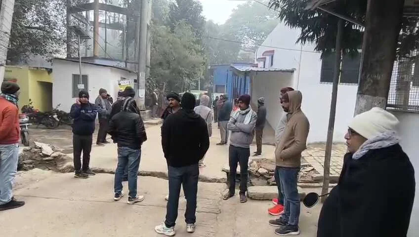 बेगूसराय में काल बनी तेज रफ्तार: ट्रक ने बुलेट सवार युवक को कुचला, मौके पर ही दर्दनाक मौत 2