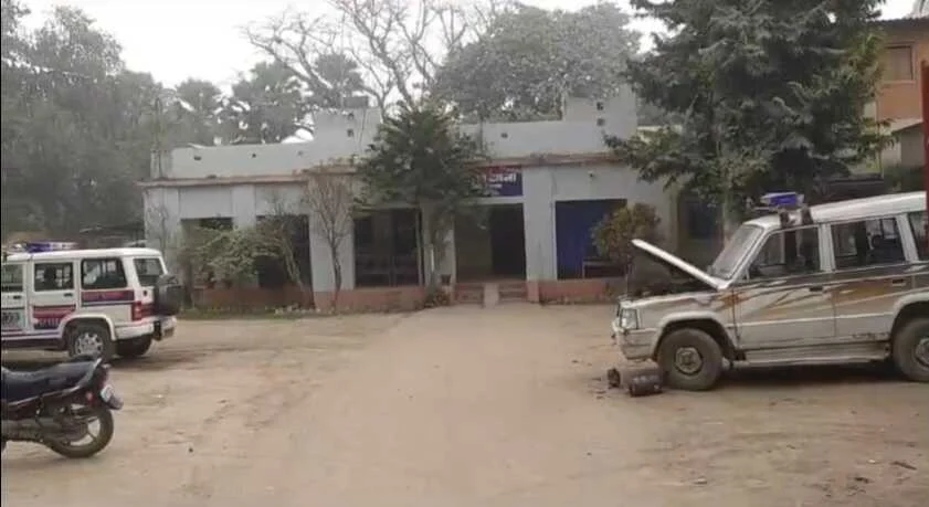 बेगूसराय के बलिया में जामा मस्जिद के पास CBI की बड़ी छापेमारी, राष्ट्रीय सुरक्षा से जुड़े मामले में 8 घंटे पूछताछ 2