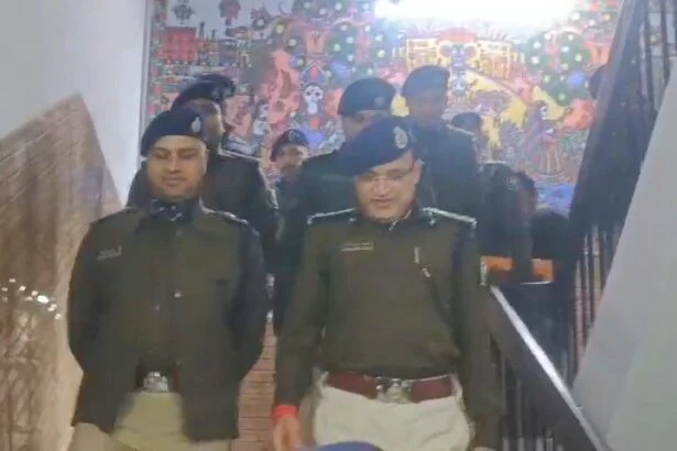 समस्तीपुर पहुंचे DIG मनोज कुमार तिवारी: अपराध की समीक्षा की, CM नीतीश के दौरे की तैयारियों को परखा 3