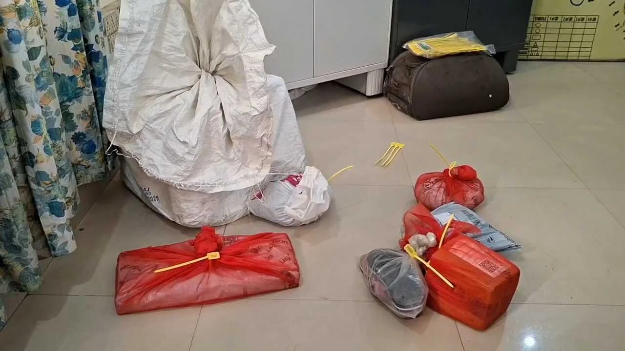 नालंदा: हरनौत पुलिस ने फ्लिपकार्ट आउटलेट मे हुए लूट का 12 घंटे में खुलासा, दो अपराधी गिरफ्तार 2