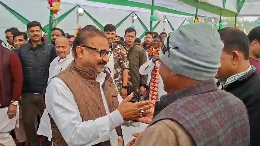 ग्रामीण कार्य विभाग मंत्री अशोक चौधरी का नेता प्रतिपक्ष तेजस्वी यादव पर करारा हमला, बोले अपराधियों को संरक्षण देना लालू राज की असली पहचान थी 3