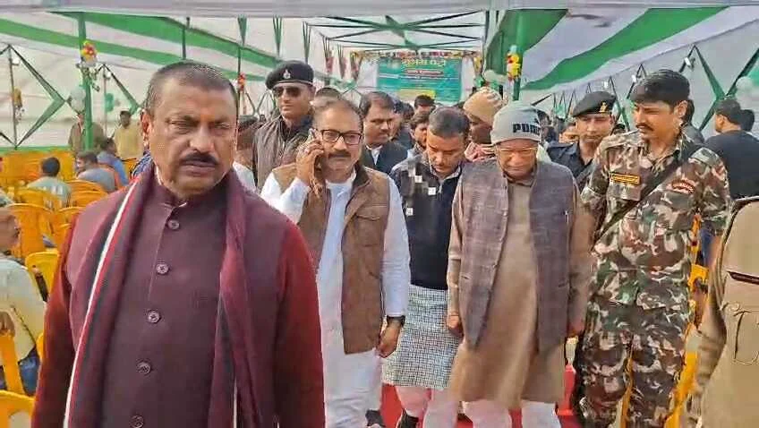 ग्रामीण कार्य विभाग मंत्री अशोक चौधरी का नेता प्रतिपक्ष तेजस्वी यादव पर करारा हमला, बोले अपराधियों को संरक्षण देना लालू राज की असली पहचान थी 2