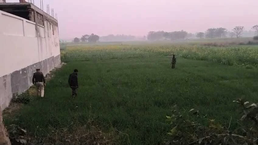 समस्तीपुर: पूर्व BJP जिला प्रवक्ता के घर हरियाणा STF की छापेमारी, रुपया डबल करने के खेल में फंसे पूर्व नेता 2