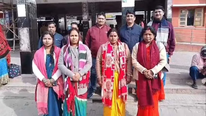 गणतंत्र दिवस 2026: कर्तव्य पथ पर बेगूसराय का मान बढ़ाएंगी 4 जीविका दीदियां, केंद्र सरकार ने 'विशेष अतिथि' के रूप में भेजा बुलावा 5