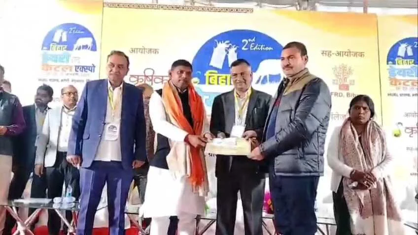 बेगूसराय में बिहार डेयरी एंड कैटल एक्सपो का भव्य आगाज़, 15 करोड़ का मुर्रा भैंसा बना आकर्षण 2