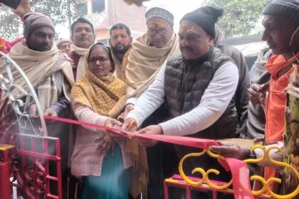 वीरपुर में नव वर्ष पर भक्तिमय हुआ माहौल, सुख-समृद्धि की कामना के साथ 23वें अखंड नवाह यज्ञ का शुभारंभ 79