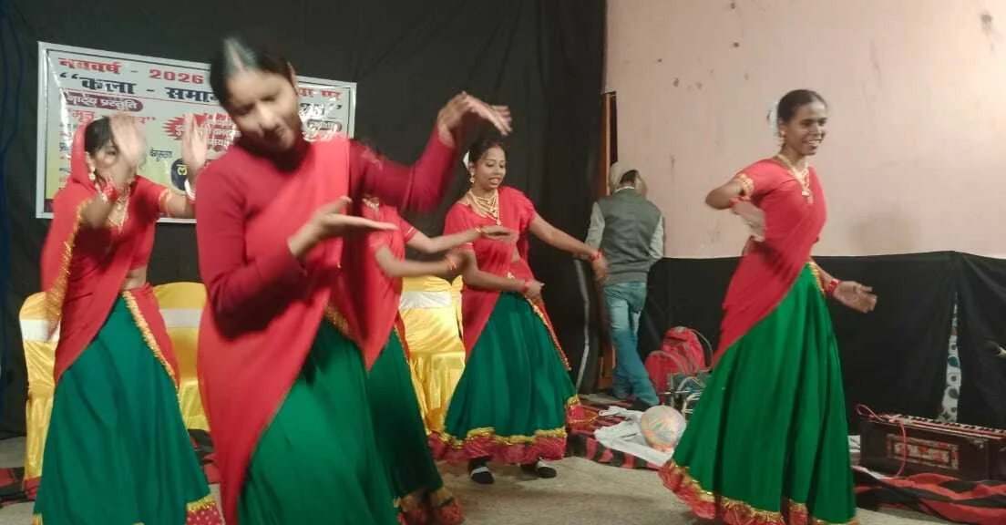 मैदा बभनगामा में कला समागम: जट-जटिन और कजरी की प्रस्तुति ने मोहा मन, नाटकों के जरिए कुरीतियों पर प्रहार 4