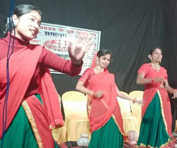 मैदा बभनगामा में कला समागम: जट-जटिन और कजरी की प्रस्तुति ने मोहा मन, नाटकों के जरिए कुरीतियों पर प्रहार 3