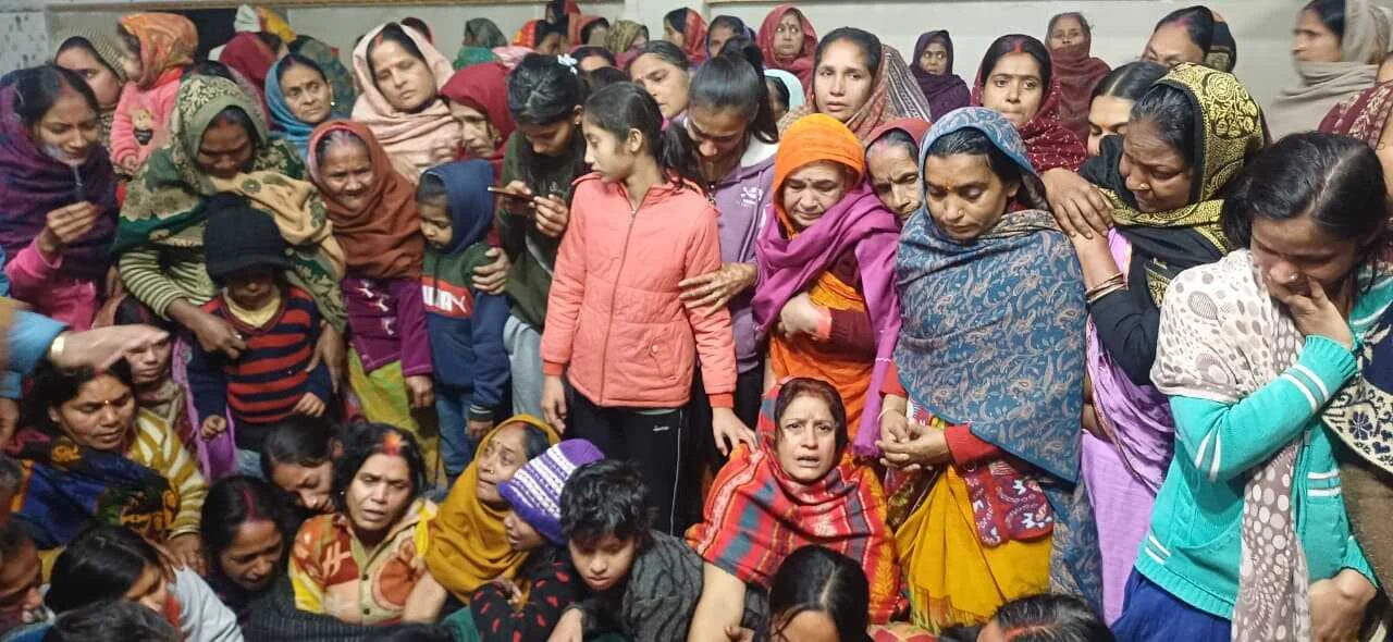 बछवाड़ा के गीता धाम फतेहा के महंथ श्री श्री 108 श्री राम सुमिरन दास जी महाराज का निधन 3