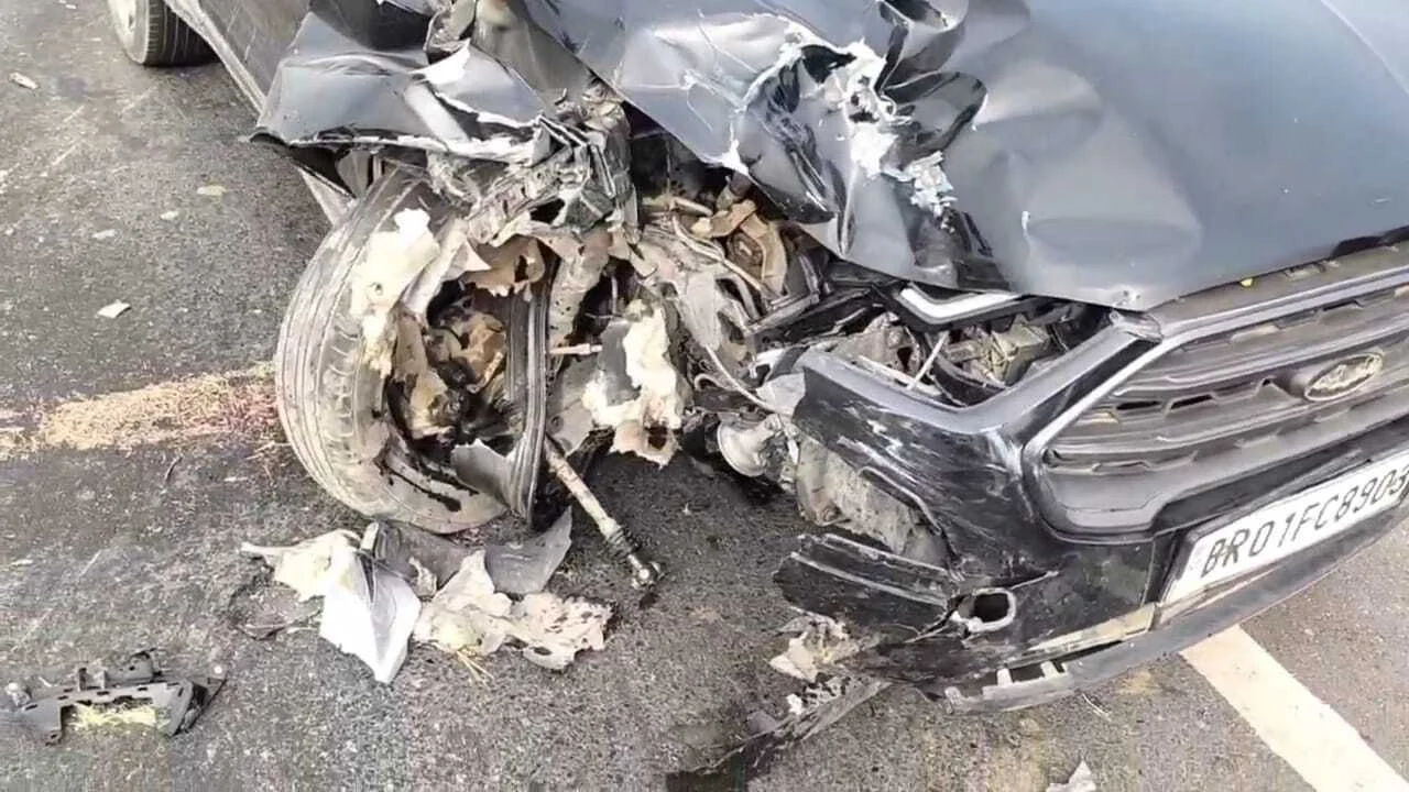 नालंदा: चंडी थाना क्षेत्र के न्यू वाईपास मे कार ने स्कूटी सवार को मारी ठोंकर, एक युवक की मौत,एक अन्य जख़्मी 6