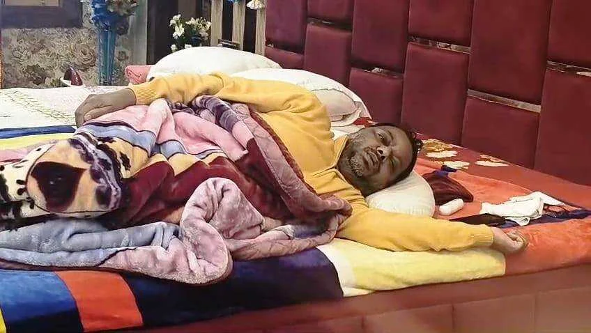 समस्तीपुर: शिक्षाविद् एस. के. मंडल के शीघ्र स्वास्थ्य लाभ के लिए महायज्ञ, केंद्रीय मंत्री समेत कई दिग्गजों ने की मुलाकात 1