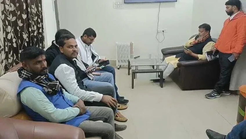 लैंड फॉर जॉब मामला: मंत्री संजय कुमार का लालू परिवार पर बड़ा हमला, कहा- "न्यायालय दोषियों को कभी नहीं छोड़ता" 2