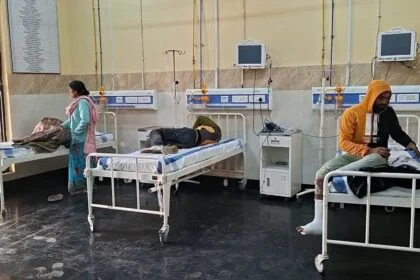 बिहार शरीफ मॉडल अस्पताल में नई व्यवस्था, चेहरा और आंख के रेटिना को स्कैन कर पूरी हिस्ट्री बता देगा कैमरा मरीजों की दलाली पर शिकंजा, एआई कैमरे से होगी निगरानी 2