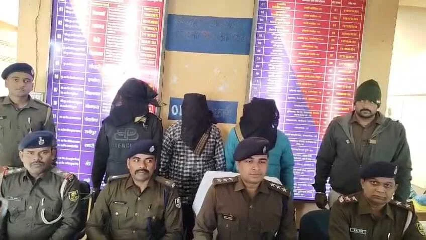 नालंदा : इसलामपुर पुलिस और STF का बड़ा एक्शन: आत्मा मठ में चल रही 'मिनी गन फैक्ट्री' का खुलासा, 3 गिरफ्तार 8