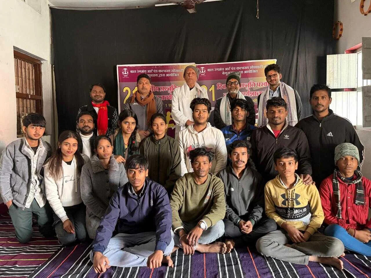 बेगूसराय बीहट में 21 दिवसीय प्रस्तुति-परक नाट्य कार्यशाला का किया गया शुभारंभ 2