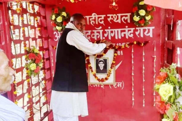 बछवाड़ा में शहीद पखवाड़ा का जोरदार आगाज: जुलूस निकालकर सीपीएम कार्यकर्ताओं ने शहीद गंगा नंद राय को किया नमन 1