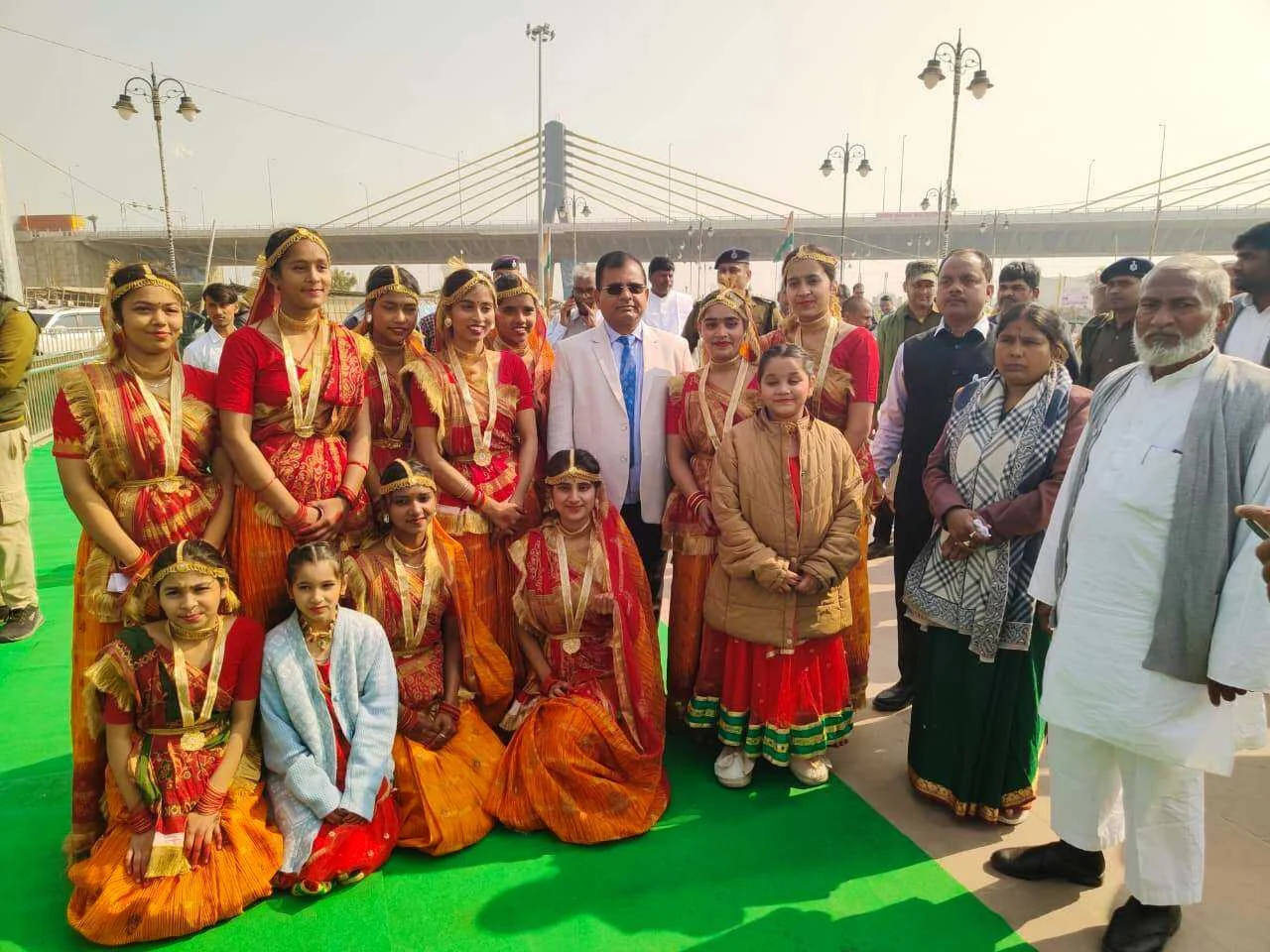 संस्कृति संस्कार को जीवंत रखने को लेकर मकर संक्रांति महोत्सव का आयोजन - डीएम 5