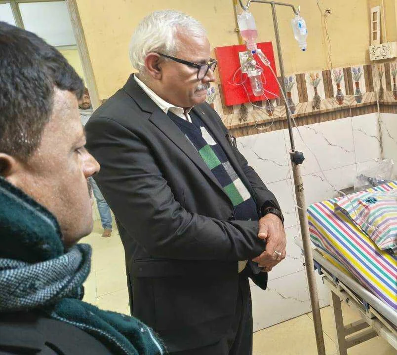 बछवाड़ा एनएच 28 पर ट्रक की टक्कर से स्कूटी सवार पुत्र की मौत, पिता गंभीर रूप से घायल 2