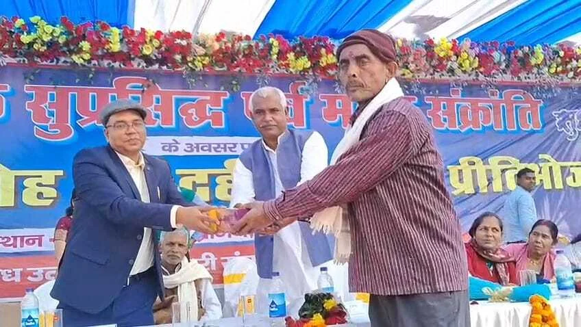 समस्तीपुर में नवल किशोर ने 3 मिनट में चट किया 3 किलो 300 ग्राम दही, बने चैंपियन 4