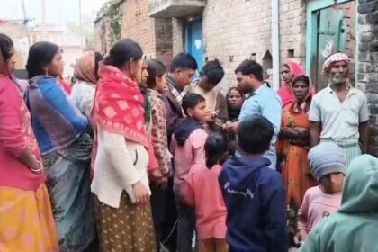 अज्ञात चोरों ने बंद पड़े घरों को बनाया निशाना, बंद पड़े आठ घरों से लाखो की हुई चोरी, पुलिस ने घरों को किया सील 6