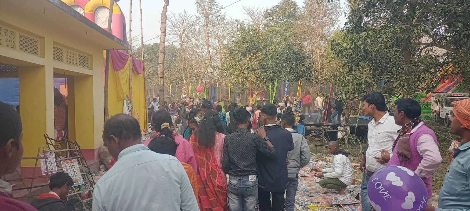 वीरपुर बरैपुरा की देवभूमि पर उमड़ा जनसैलाब, लाखों श्रद्धालुओं ने देवी-देवताओं संग मनाया बसंत उत्सव 3