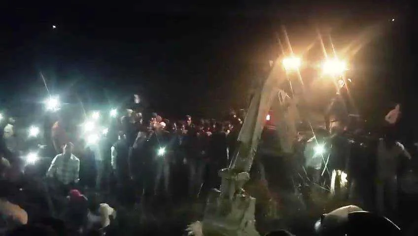 समस्तीपुर: एक ही घर के दो चिराग बुझे, विसर्जन से लौट रहे 7 साल के अभिराज और 4 साल की अनुष्का की मौत 2