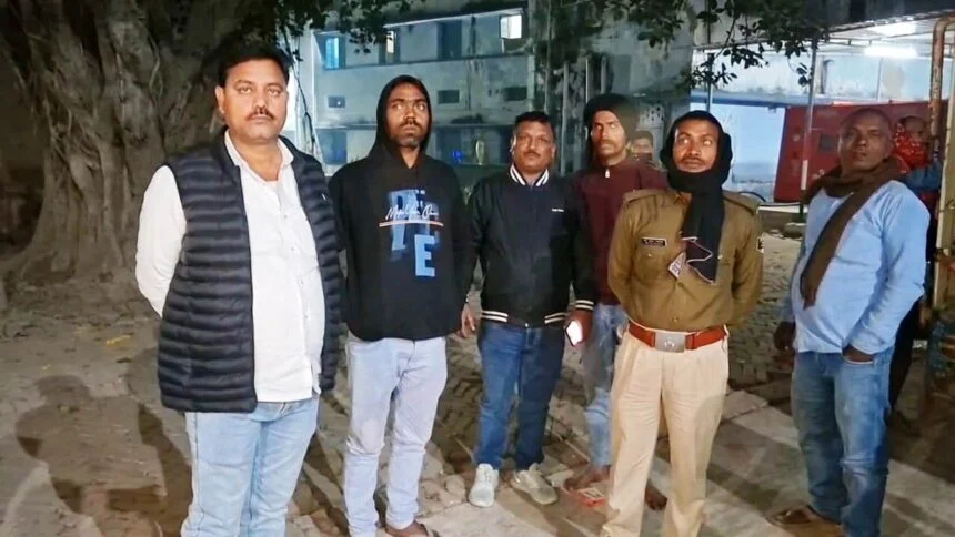 नालंदा: सरमेरा बिहटा मोकामा रोड मे हुआ भीषण सडक हादसा, ट्रक ने मोटरसाइकिल मे मारी ठोंकर, दो की मौत, दो लोग गंभीर रूप से जख़्मी 1